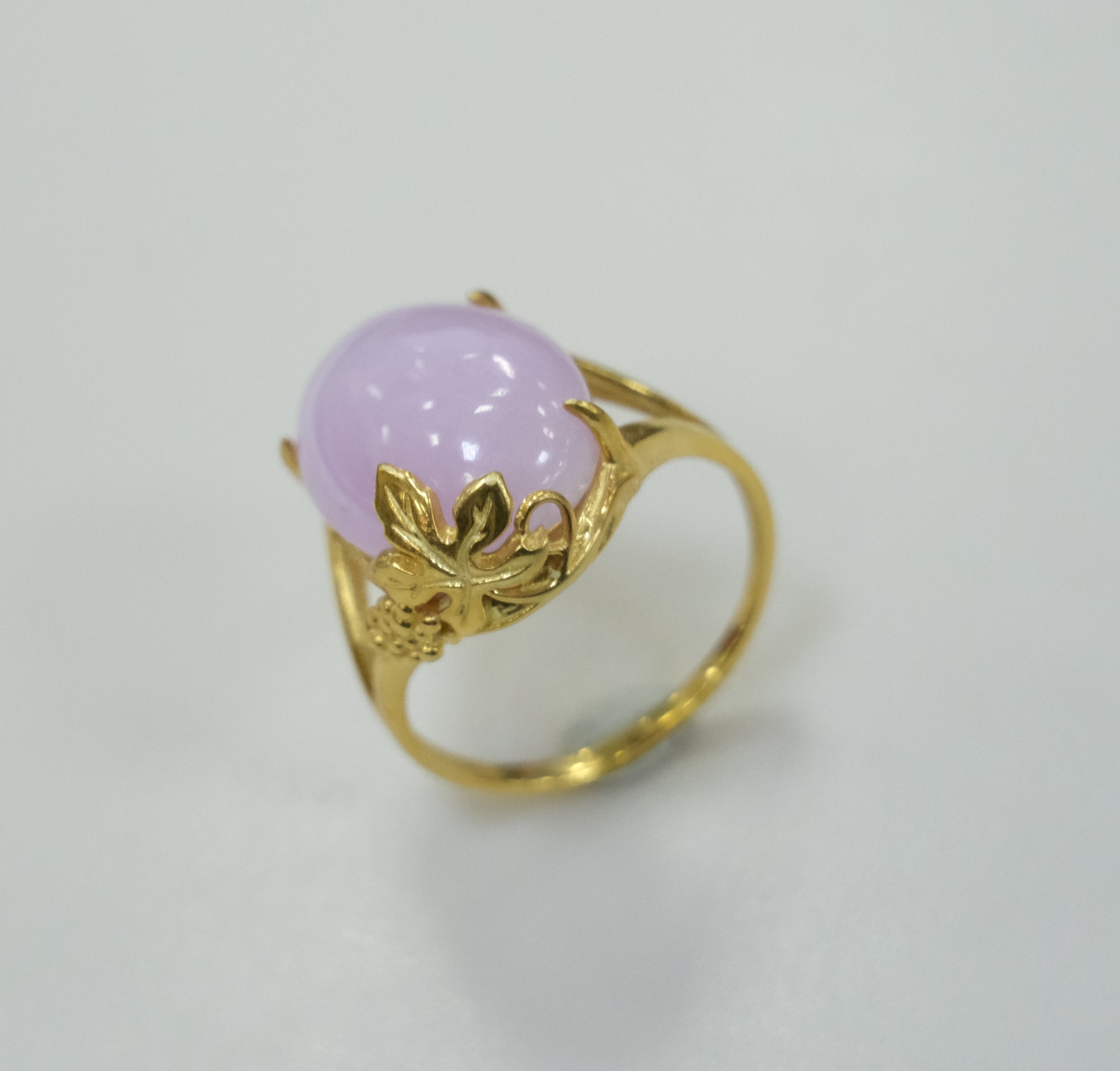 Серебряное кольцо с кунцитом